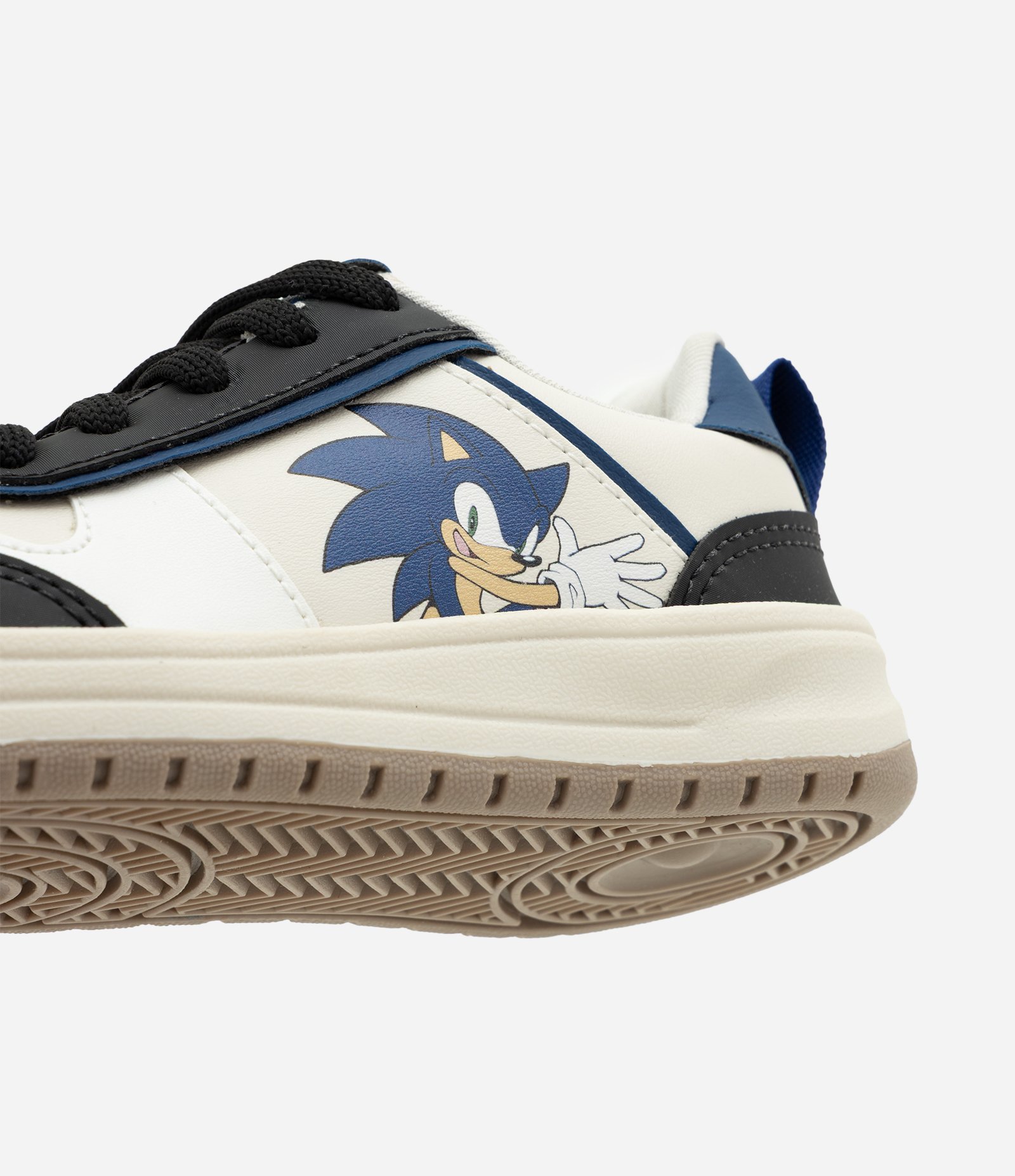 Tênis Infantil com Recortes e Estampa Sonic – Tam 27 a 36 Branco/Preto 3