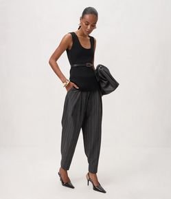 Blusa Alongada em Tricô com Cinto Fino