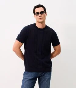 Camiseta em Algodão Texturizado com Retilínea Cable