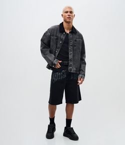Bermuda Jeans Baggy com Silk Frontal