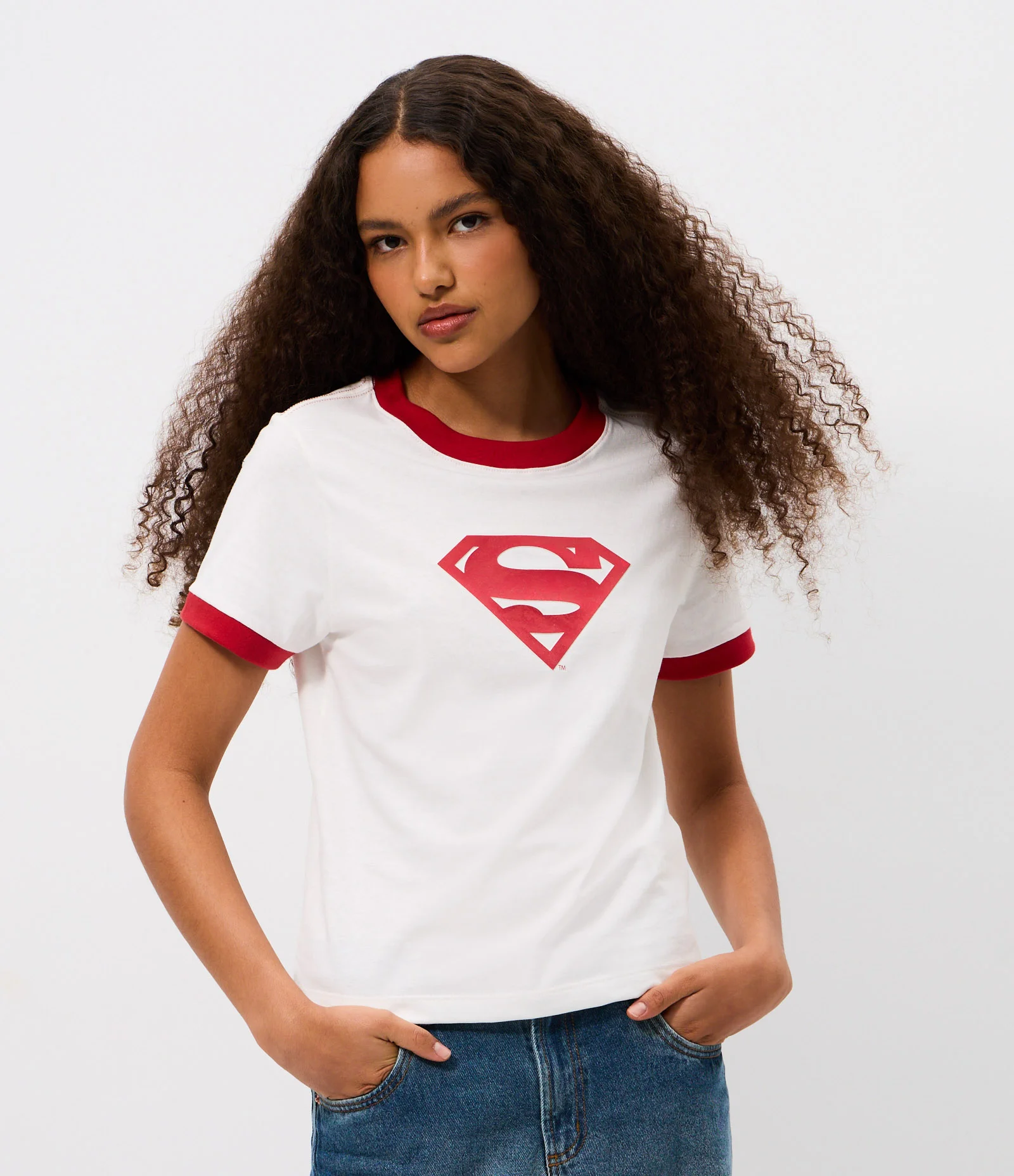 Camiseta em Algodão com Estampa SuperGirl e Contrastes Branco 1