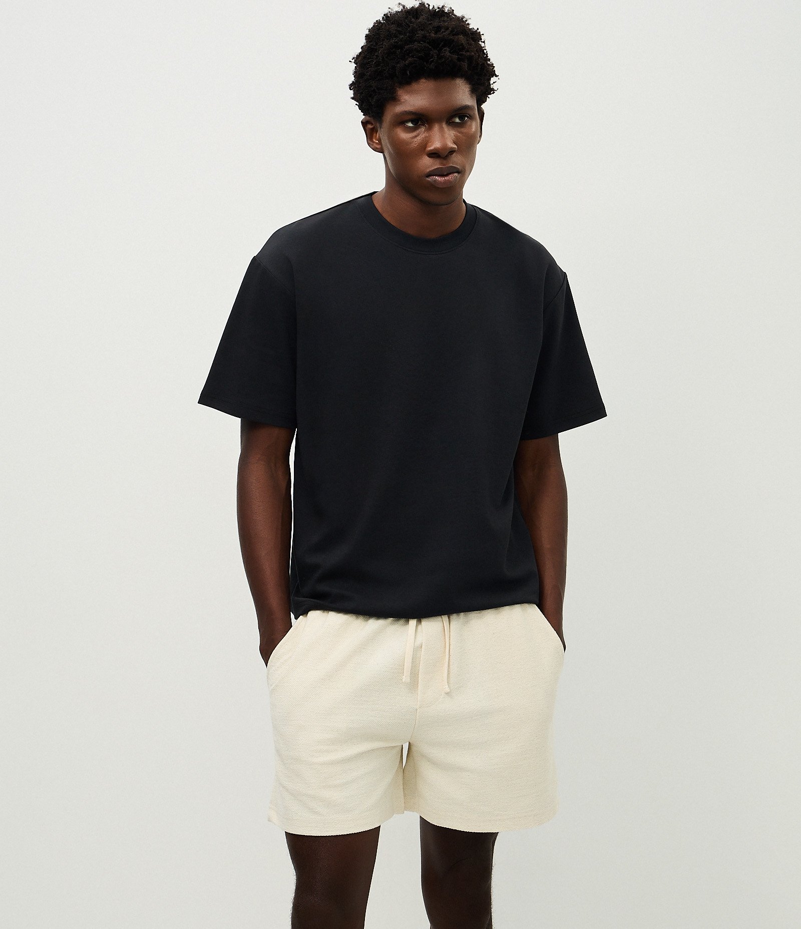 Bermuda Parachute em Algodão Texturizado Bege 1