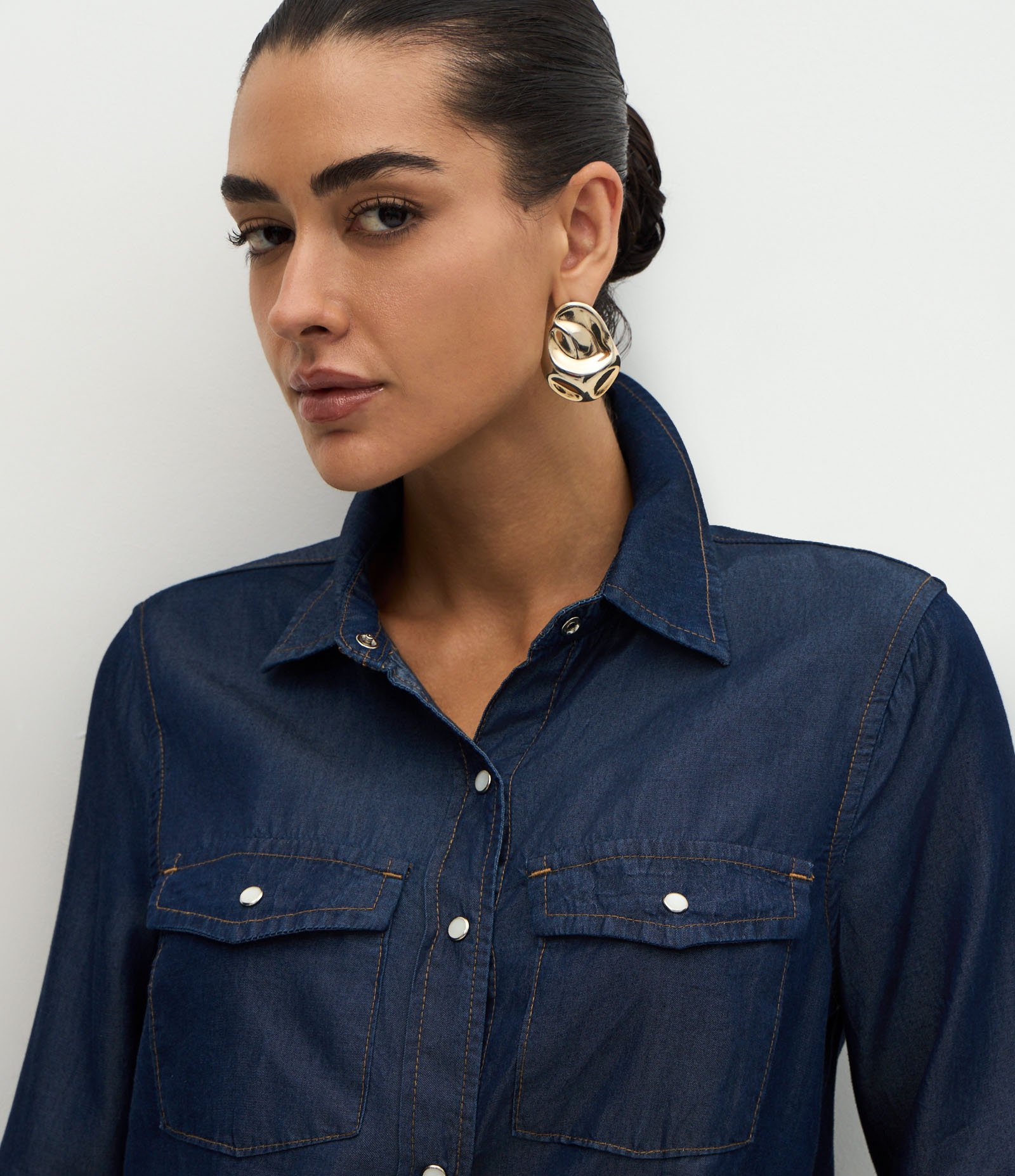 Camisa Western em Liocel com Bolsos Frontais Azul Escuro 3