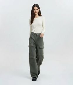 Blusa em Ribana com Gola Redonda