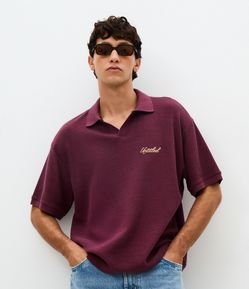 Camiseta Boxy com Gola Polo e Bordado