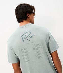 Camiseta Relaxed em Algodão com Lettering em Revelo Rio