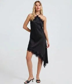 Vestido Cetim com Renda e Barra Assimétrica