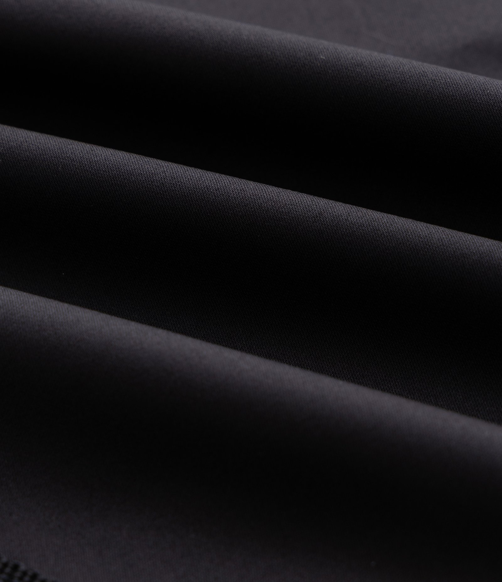 Lenço Triangular com Franja Preto 5