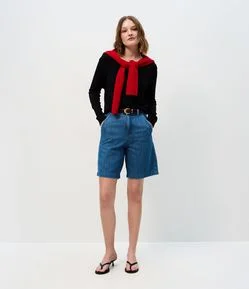 Bermuda Jeans Alfaiatada com Gancho e Cintura Alta