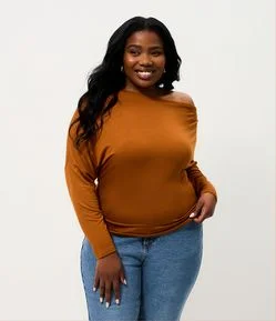 Blusa em Microfibra com Decote Degagê Curve & Plus Size