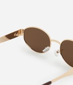 Óculos de Sol Redondo com Hastes Metalizadas