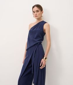 Calça Wide Leg em Viscose com Transpasse e Amarração Lateral