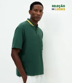 Camisa Polo com Brasão Brasil 26 e Listra Contrastantes