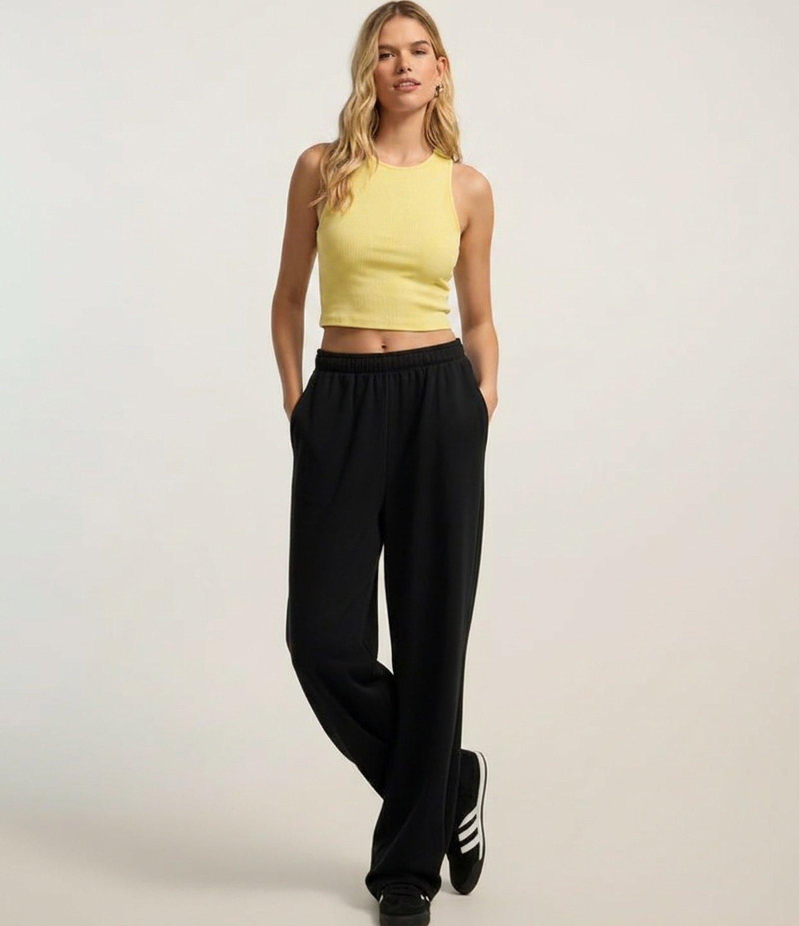 Blusa Cropped sem Manga em Algodão com Textura Canelada Amarelo 1