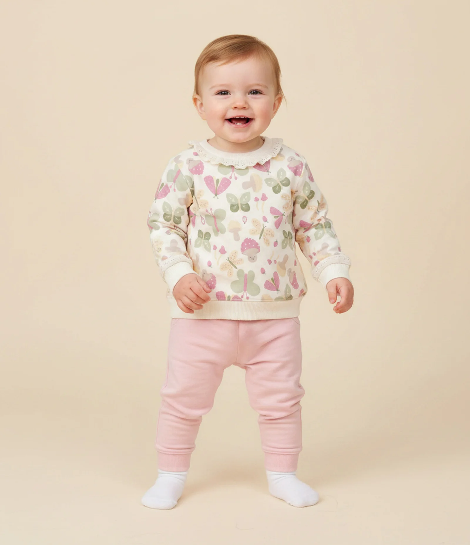 Casaco Bebê com Estampa Fullprint Borboletas e Cogumelos – Tam 0 a 18 Meses Off White 1