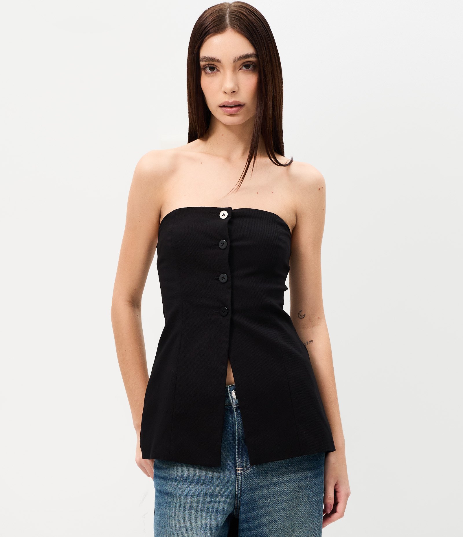 Blusa Tomara que Caia em Bengaline com Botões Preto 1
