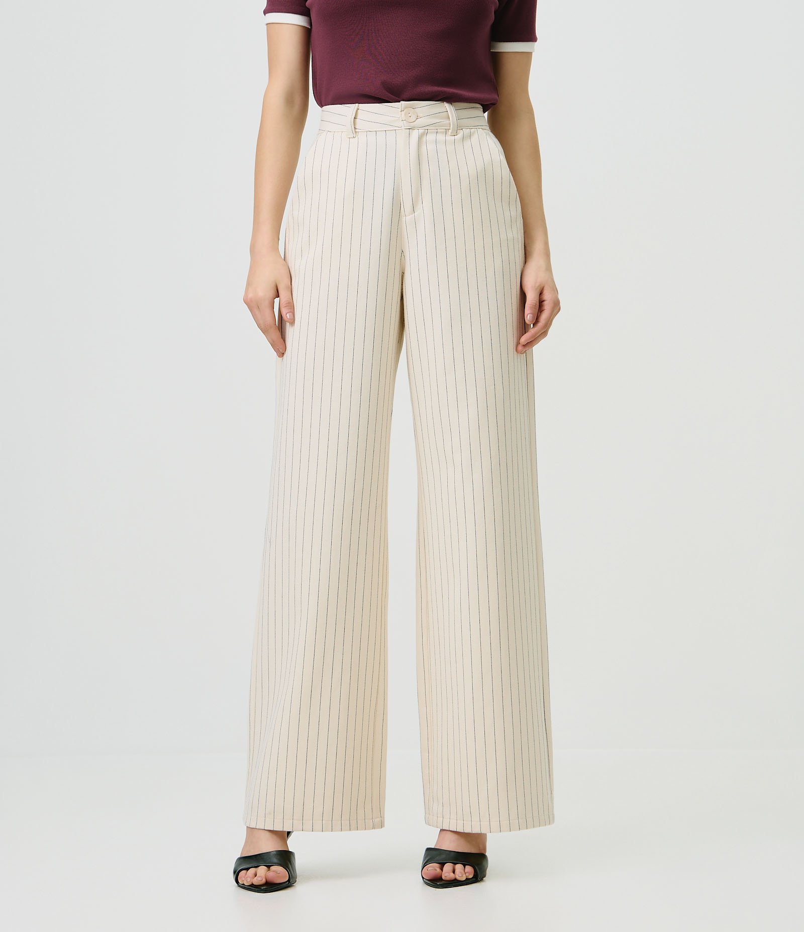 Calça Wide Leg com Cintura Alta e Estampa Listrada Branco 2
