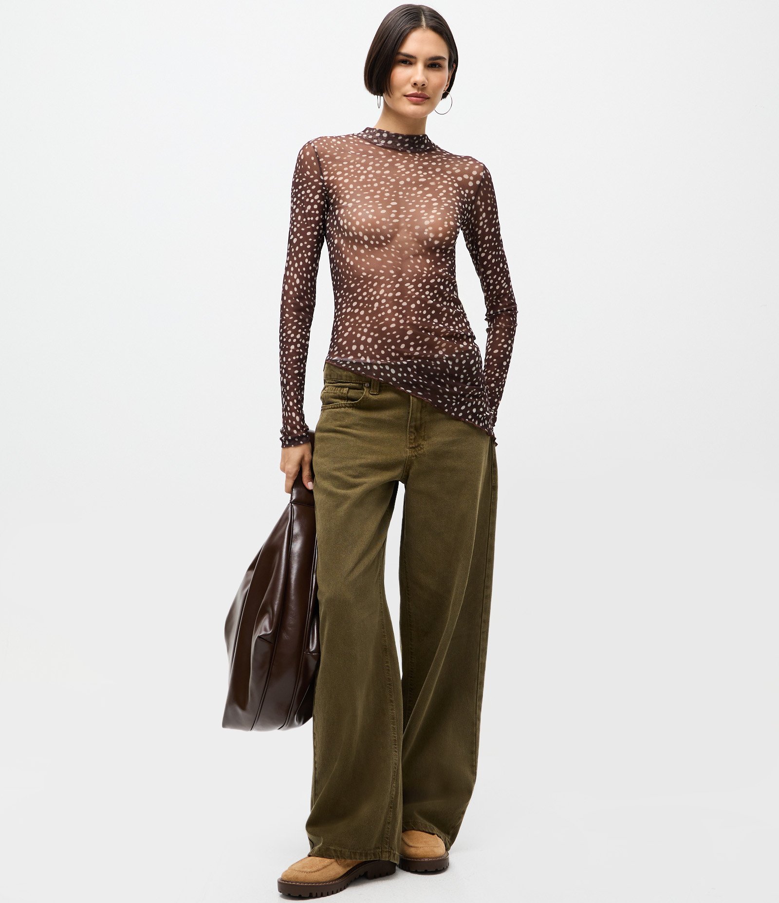 Blusa em Tule com Animal Print e Barra Assimétrica Marrom 2