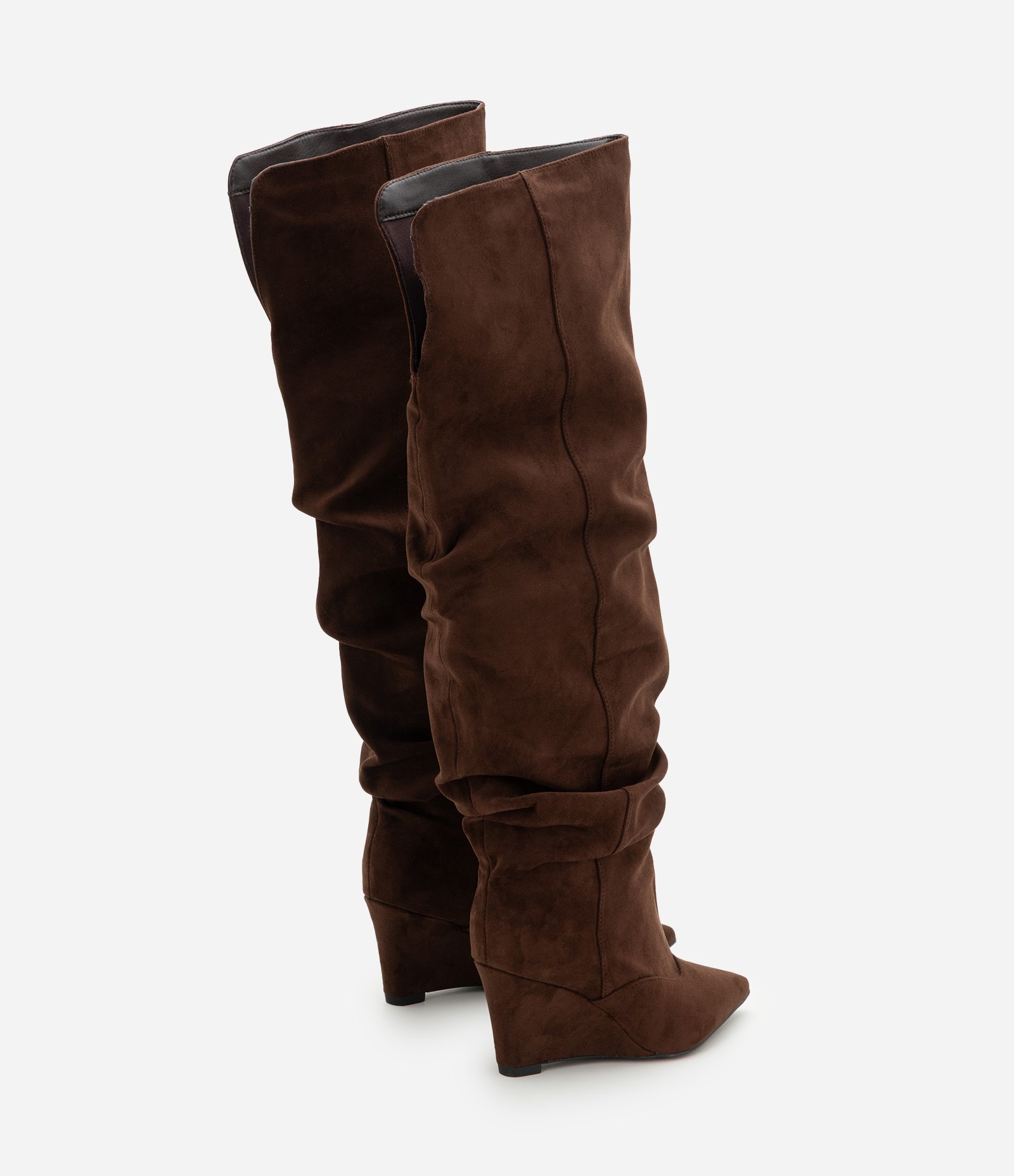 Bota em Suede com Cano Enrugado e Salto Anabela Marrom 3