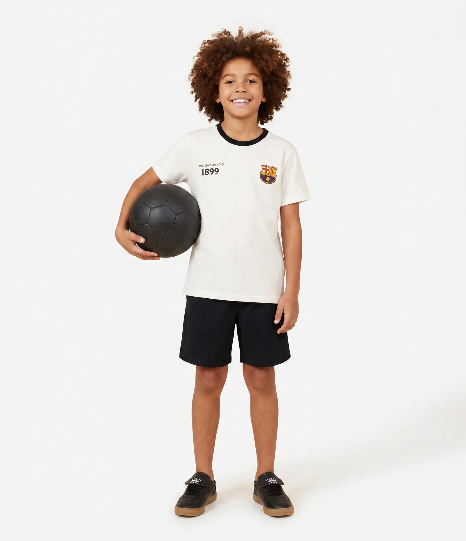 Camiseta Infantil em Algodão Estampa Barcelona 1899 - Tam 5 a 14 Anos Branco 1