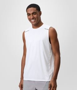 Regata Esportiva Regular com Tecnologia Dry
