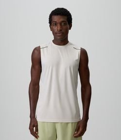 Regata Esportiva Regular com Tecnologia Dry