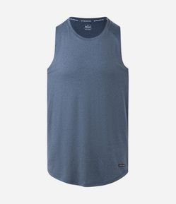 Regata Esportiva com Detalhe Contrastante