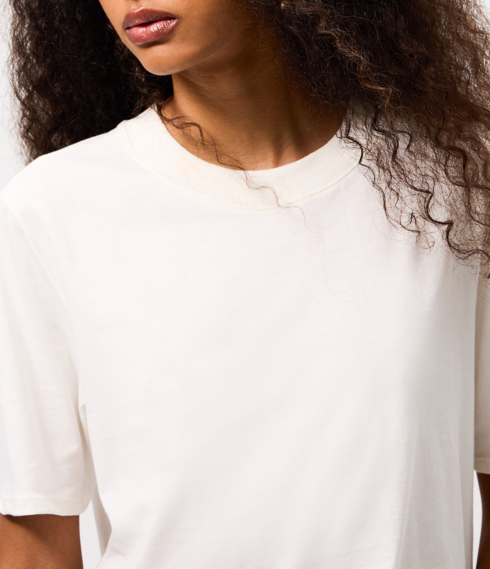 Camiseta Ampla com Barra Mullet em Algodão Branco 3