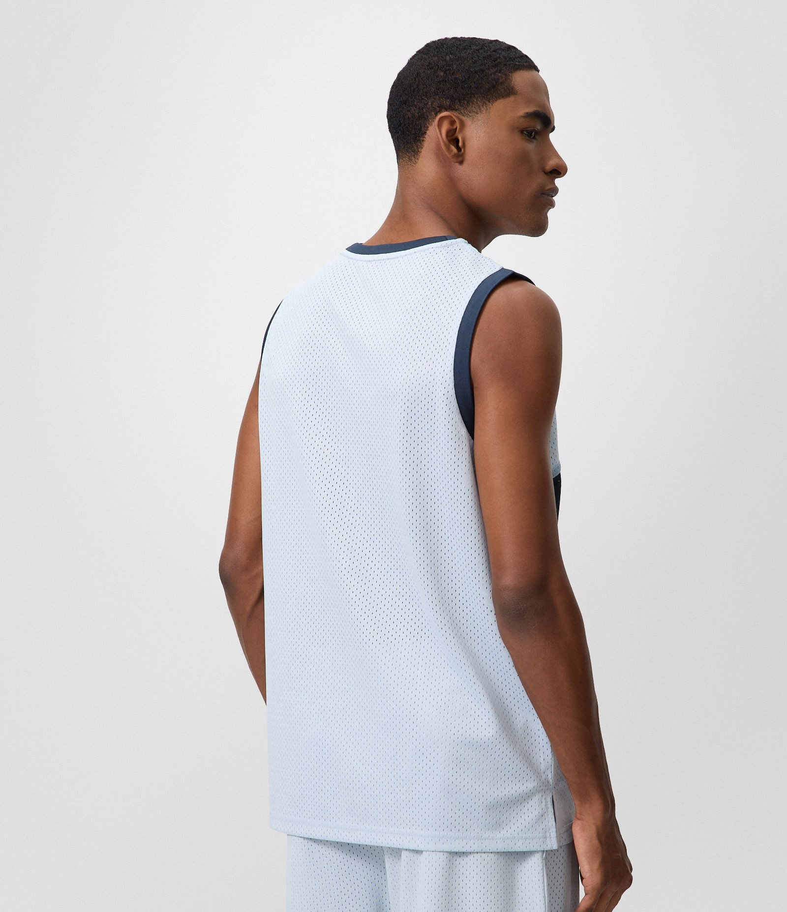 Regata Esportiva Dry Basquete com Estampa Localizada Azul 3