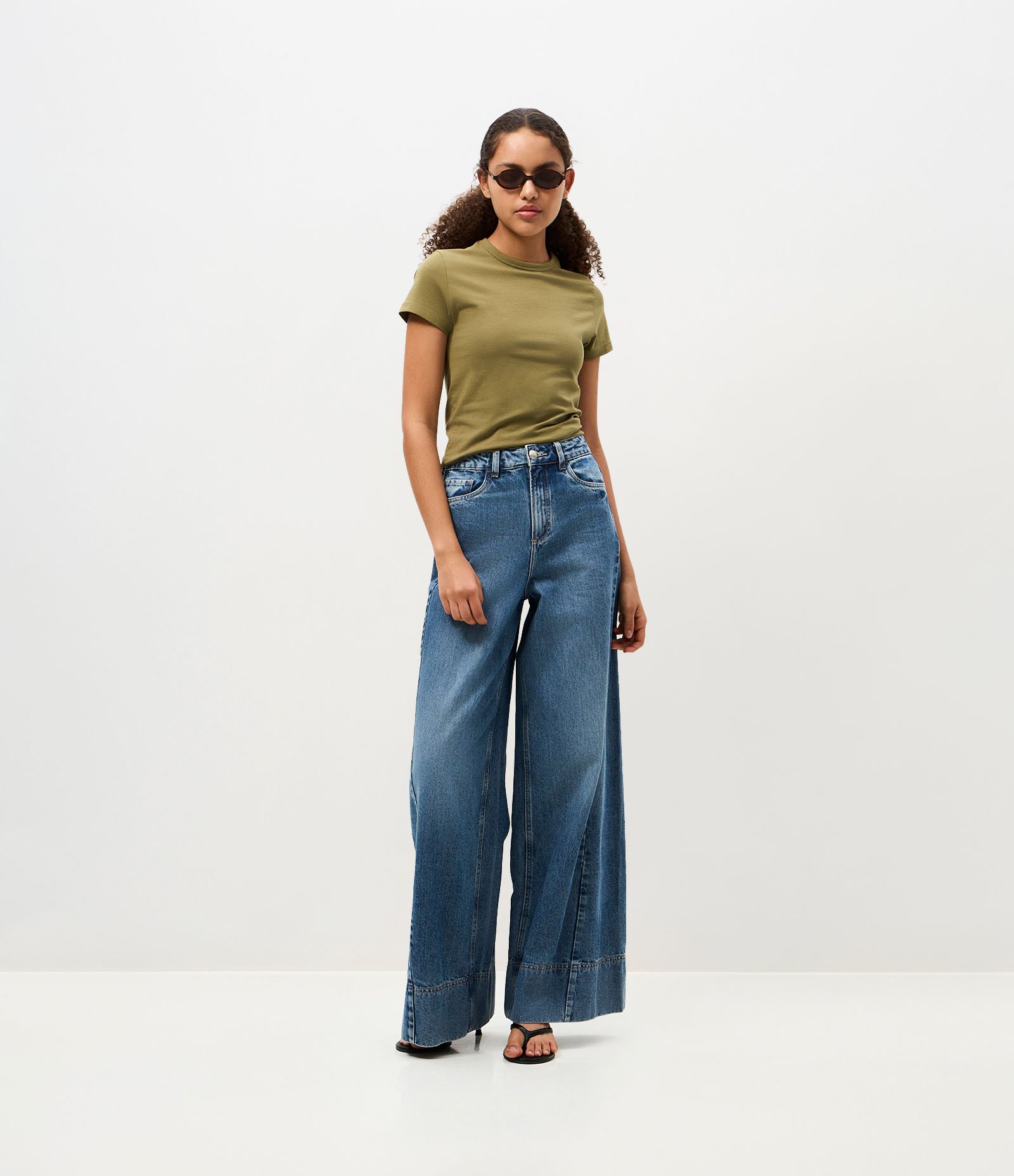 Blusa Básica em Algodão Peruano com Mangas Curtas Verde 2