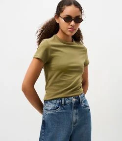 Blusa Básica em Algodão Peruano com Mangas Curtas