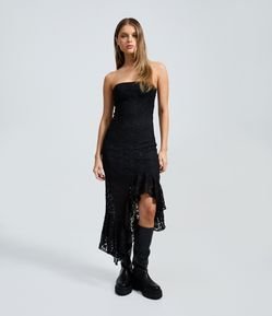 Vestido Tomara que Caia em Renda com Babado Assimétrico