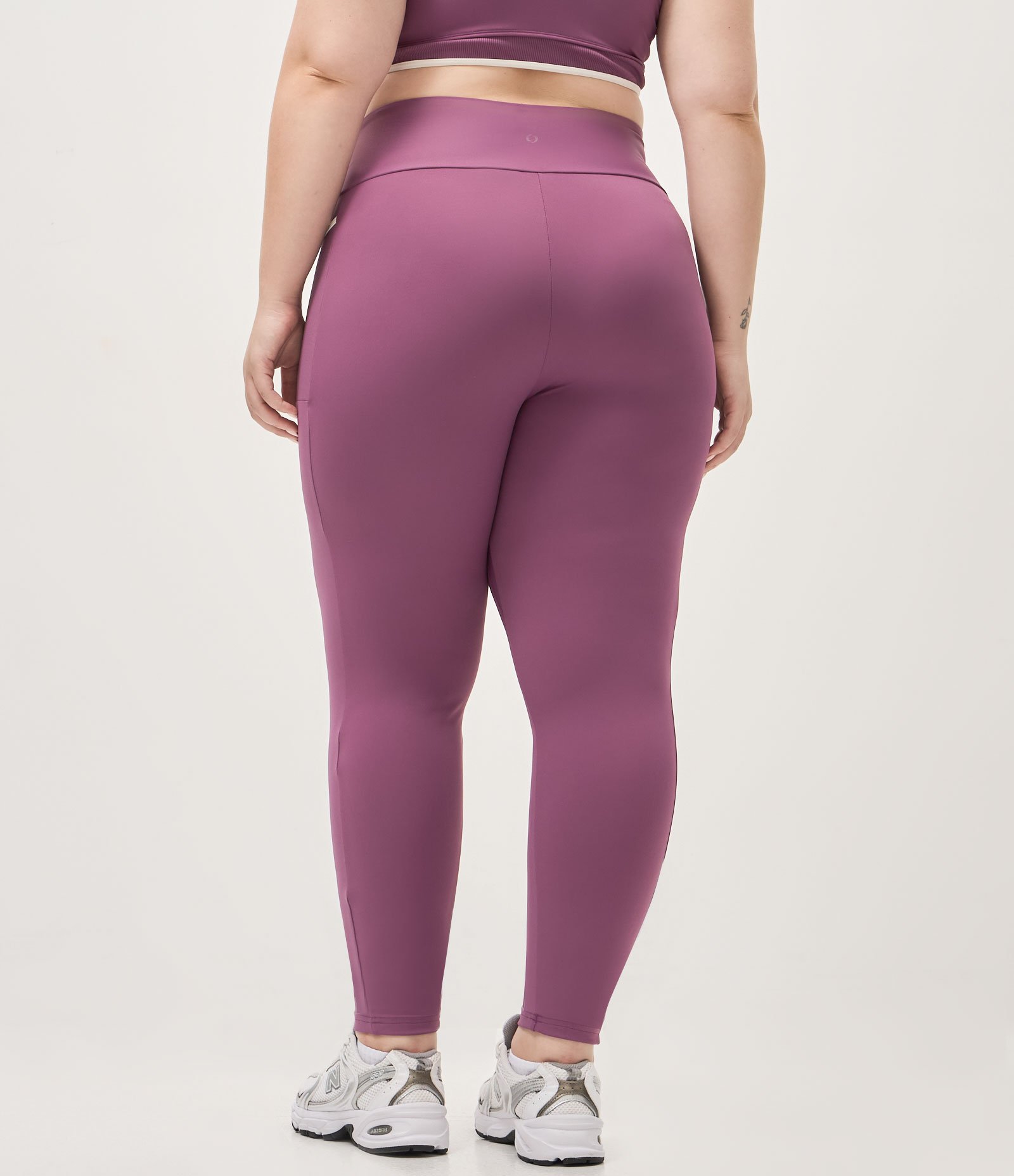 Calça Legging Esportiva com Bolso Funcional Roxo 4