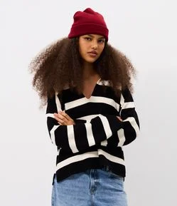 Blusa de Frio em Tricô Listrado com Gola Polo