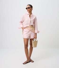 Short Reto Cintura Alta em Linho com Pences e Bolsos