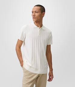 Camisa Polo em Tricô com Textura Vertical