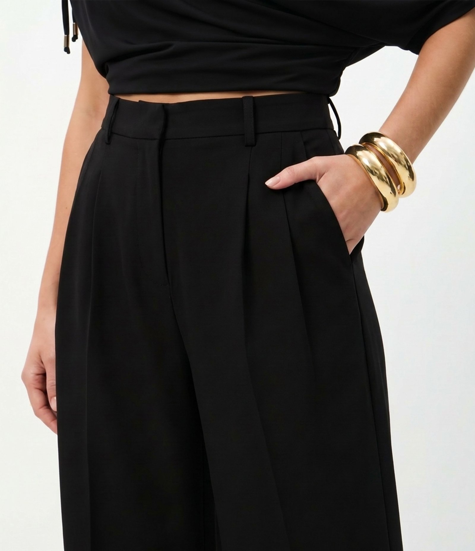 Calça Wide Leg em Alfaiataria com Cós Liso e Pregas Frontais Preto 3