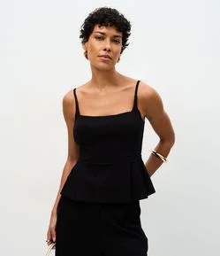 Blusa em Bengaline com Barra Evasê