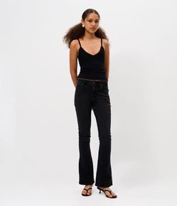 Calça Bootcut em Jeans com Cintura Baixa
