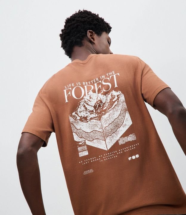 Camiseta Comfort Outdoor com Estampa de Mapa