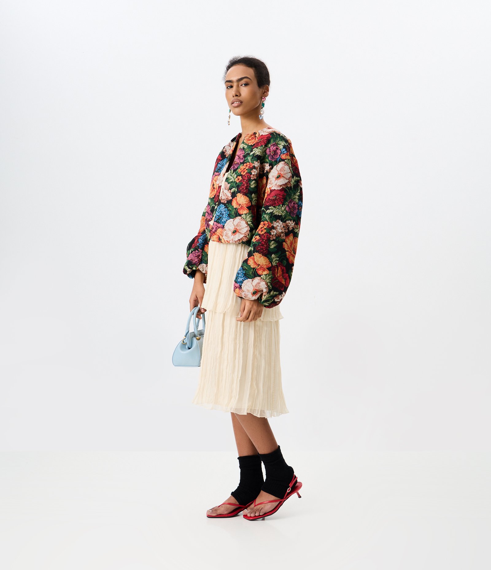 Vestido Evasê midi em Chiffon com Camadas Bege 2