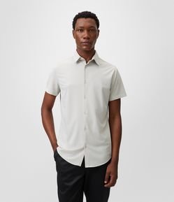 Camisa Performance em Poliamida Toque Gelado