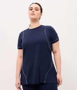 Camiseta Esportiva Comfort Alongada Dry em Poliamida Curve & Plus Size