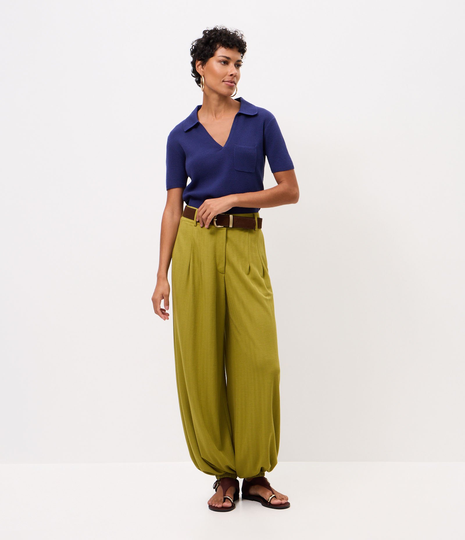 Blusa Regular em Tricô com Bolso Frontal Azul 2