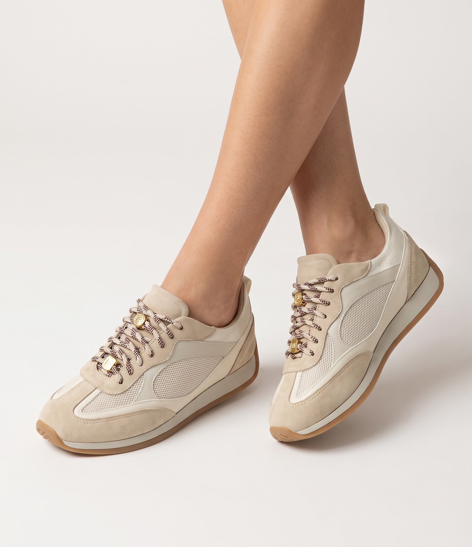 Tênis Retro Runner com Cadarço Contrastante Off White 1