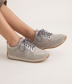 Tênis Runner Retrô em Algodão com Detalhes Contrastantes