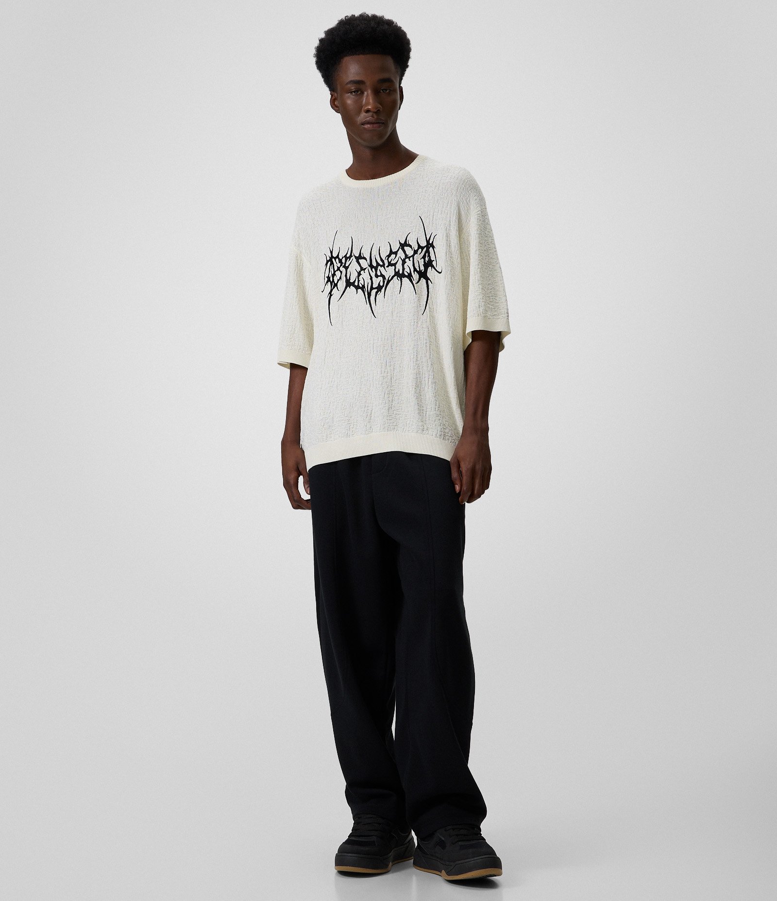 Camiseta em Tricô de Viscose com Bordado Tribal Branco 2