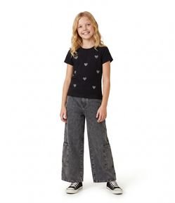 Camiseta Infantil em Algodão com Aplicação de Corações em Strass - Tam 5 a 14 Anos