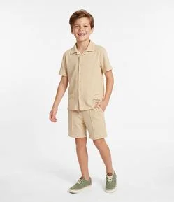 Camisa Infantil Texturizada com Bordado - Tam 5 a 14 Anos