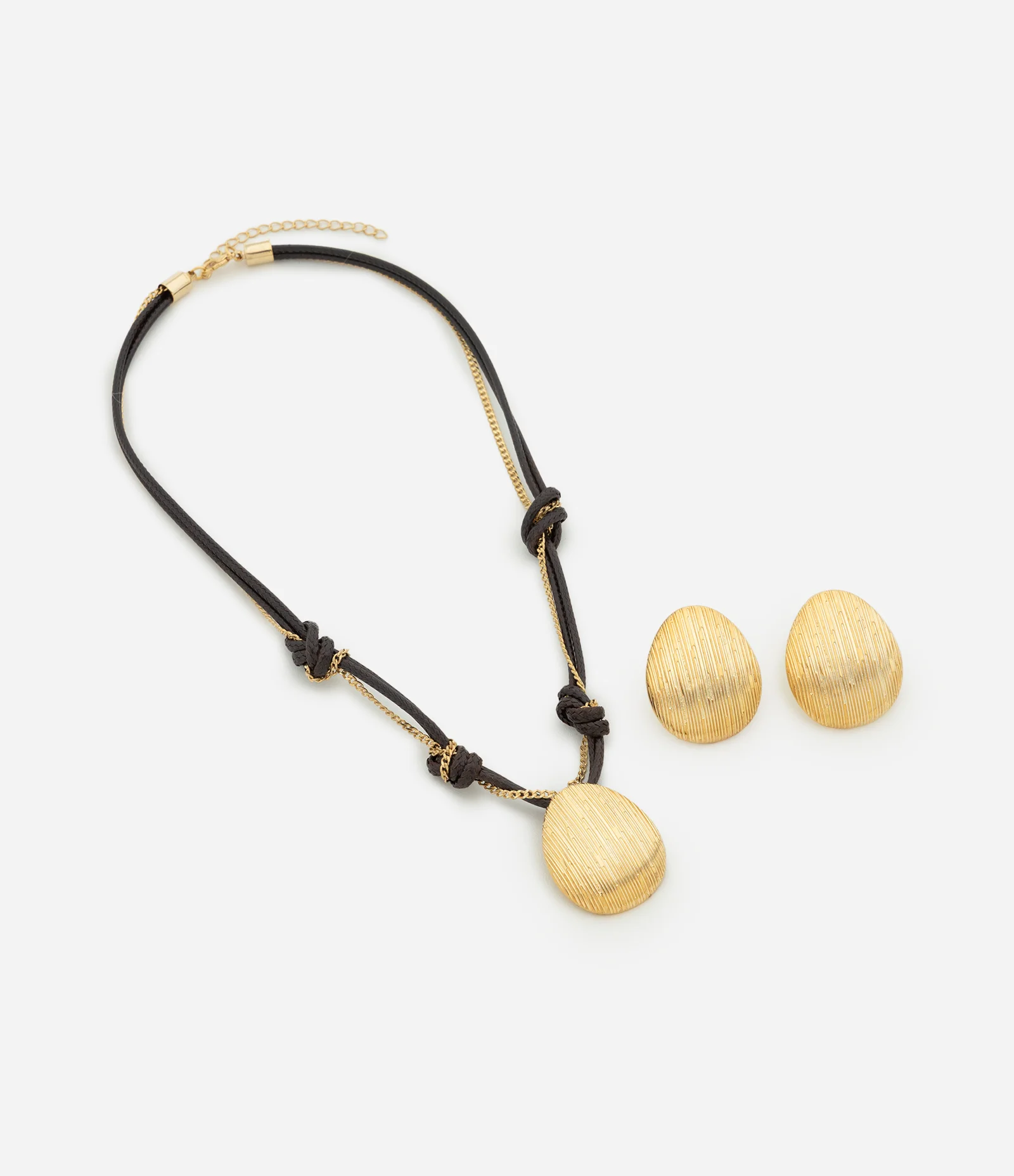Conjunto de Colar em Fio Encerado e Brincos com Pingente Oval Dourado 2